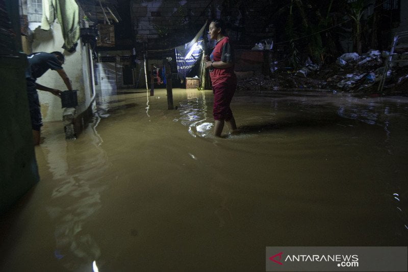 Minggu Malam Sejumlah Wilayah di DKI Jakarta Terendam Banjir