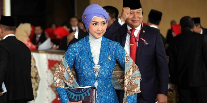 Desy Ratnasari Kader PAN Siap Maju Pilgub Jabar