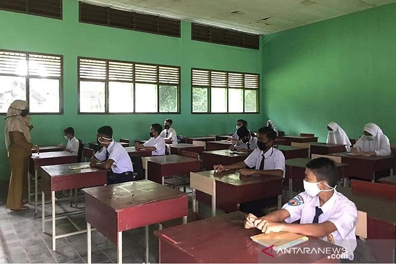 Enam Kabupaten Kota di Kepri Sudah Laksanakan Belajar Tatap Muka