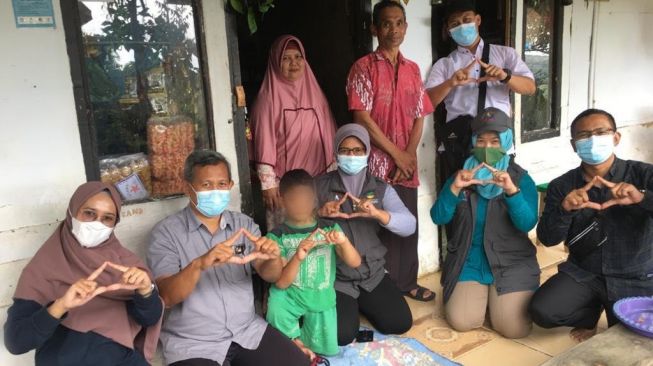 Kemensos Fasilitasi Asesmen Fisik Anak Terlahir dengan Kelainan Tulang Paha