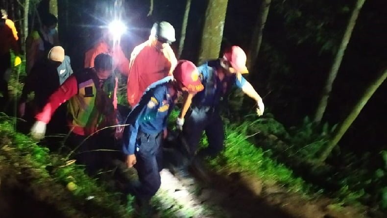 Korban Tewas Bus Masuk Jurang di Sumedang Bertambah, Total 22 Dievakuasi