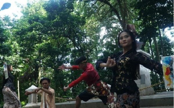 Peringati Hari Kartini 6 Penari Ekspresikan dengan Menari 7 Jam Non-stop