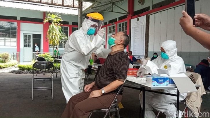 Ada Napi dan Petugas Positif Corona, Ratusan Napi Rutan Tanjungpinang di Swab Test