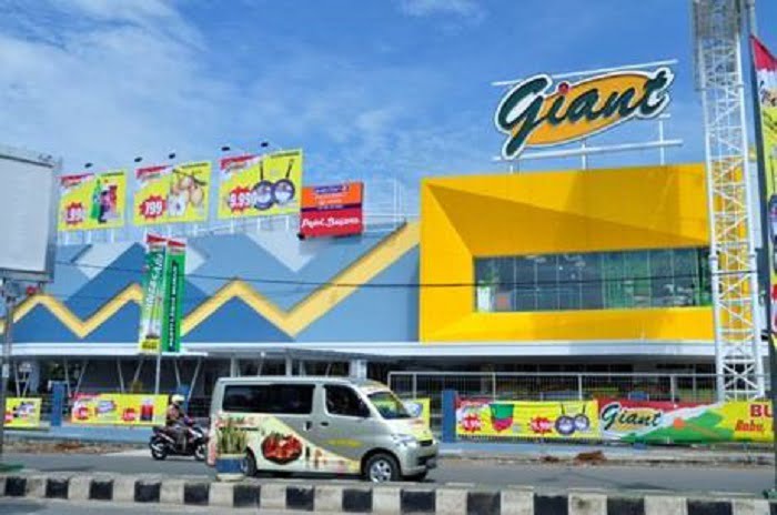 Semua Gerai akan ditutup 7.000 Karyawan Giant terancam PHK