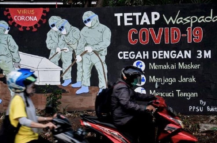 Menag Ajak Seluruh Umat Beragama Galang Kekuatan Lahir Batin Lawan Pandemi