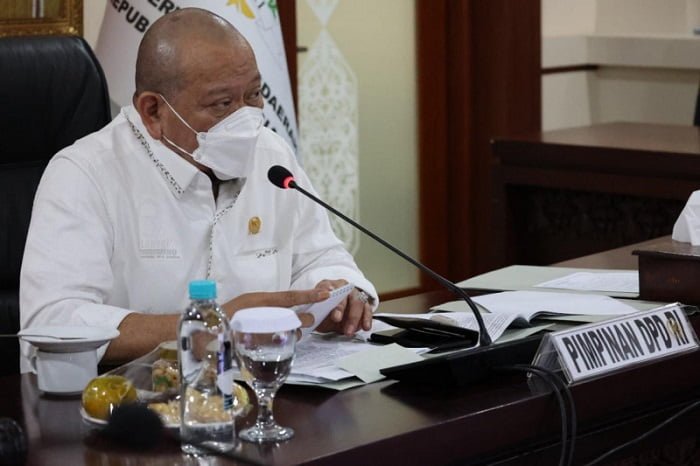 Ketua DPD RI Harap Pemerintah Beri Insentif untuk Sopir Angkutan Umum