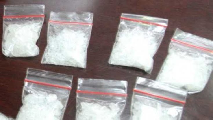 Polisi Bekuk Pengedar 100 Gram Sabu Disimpan di Bungkus Camilan