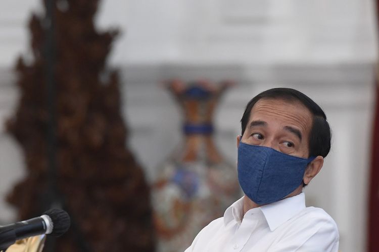 Presiden Jokowi Instruksikan Menkes Strategi Hidup Bersama Pandemi, Testing Tak Lagi Massal