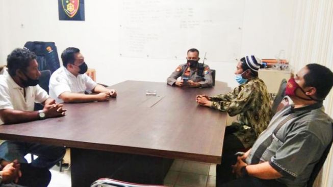 pria di jember dibekuk polisi sebar wafer isi silet