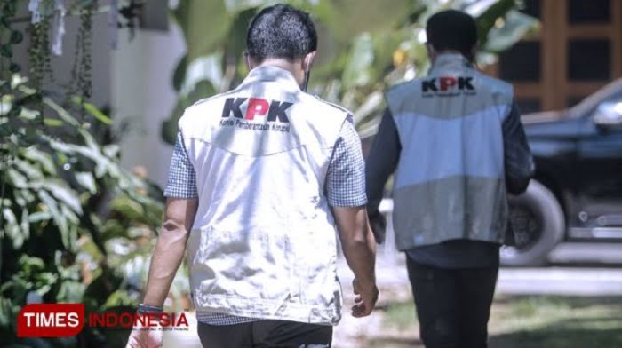 KPK Geledah Rumah Bupati Probolinggo dan 4 Lokasi Lain