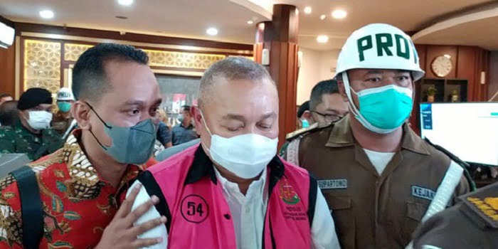 Kasus Korupsi Masjid Raya, Tersangka Alex Noerdin Bantah Perintahkan BPKAD Anggarkan Rp100 M