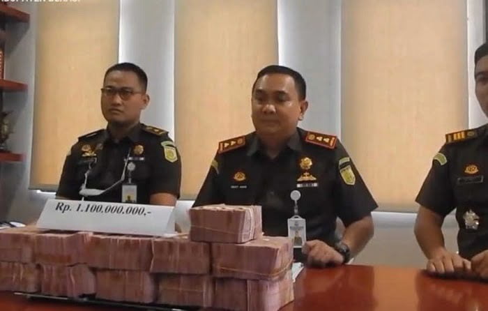 Kejari Bekasi Terima Pengembalian Uang Dua ASN Tersangka Korupsi Rp 1,1 Miliar