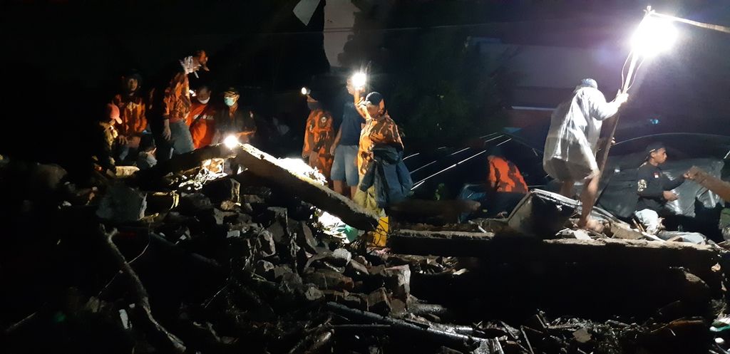 Ngeri Banjir Bandang Kota Batu, Dipicu Kerusakan Hulu Sungai Brantas