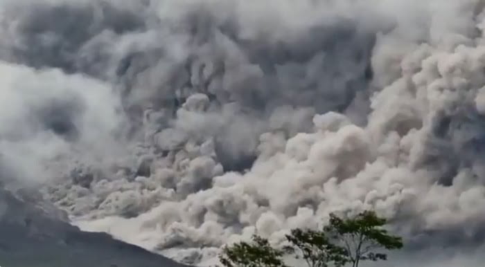 Update Korban Meninggal Akibat Erupsi Gunung Semeru Bertambah Jadi 14 Orang