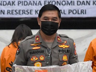 Bareskrim Polri Tangkap Penggiat Medsos Adam Deni Terkait Ilegal Akses