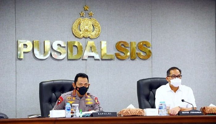 Kapolri Instruksikan Seluruh Kapolda Pengetatan Pengawasan Ketersediaan Minyak Goreng