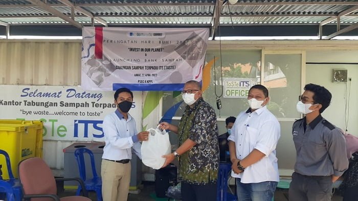 ITS Luncurkan Tabungan Sampah Terpadu