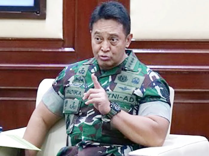 Panglima TNI Jenderal Andika Perkasa Ingatkan Jajaran Bertindak Sesuai SOP saat Amankan Demo