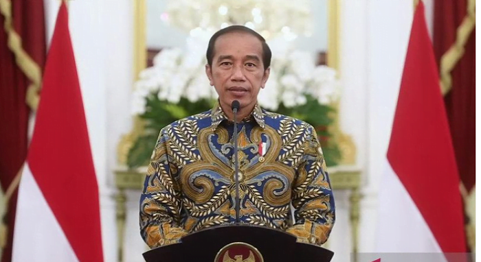 Presiden Jokowi Pastikan Kucurkan THR dan Gaji ke-13 Bagi PNS