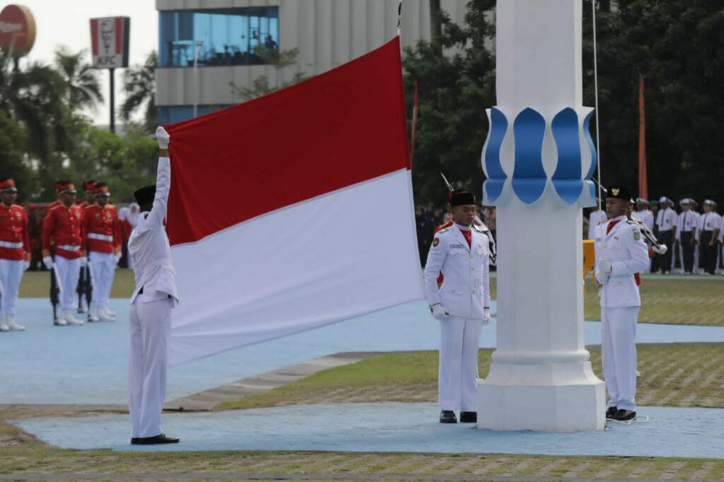 Semangat Kemerdekaan Digelorakan Rudi Saat Upacara Pengibaran Bendera ...