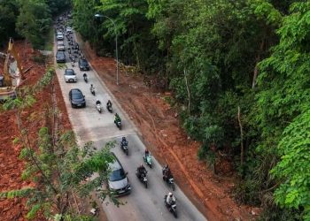 Jalan tanjakan menuju Hotel Vista yang sebelumnya mengalami perbaikan, kini telah selesai diperbaiki dan kembali dapat digunakan oleh masyarakat. Foto : Humas BP Batam