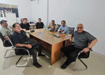 Usai membuka Uji Kompetensi Wartawan (UKW) dan melantik Pengurus PWI Kepulauan Riau (Kepri), Ketua Umum PWI Pusat, Akhmad Munir (Paling kanan), menyempatkan diri bersilaturahmi ke Kantor Sekretariat PWI Kota Batam di Superblok Imperium, Taman Baloi, Batam Kota, Jumat (18/9/2026). Foto:Ist